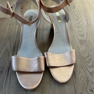 Louise et Cie stappy wedge sandals in Rose Gold